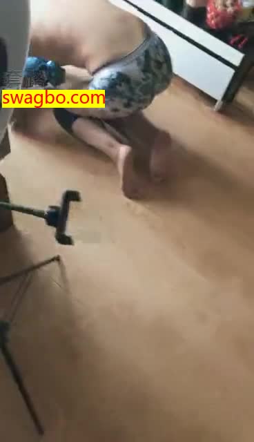 【9.18】TJ:绑缚滴蜡强制射J赏赐舔鞋【69分钟】【美雅S】