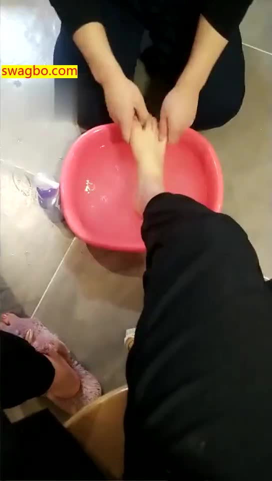 【Verin维因】御姐长靴舔脚舔鞋【54分钟】