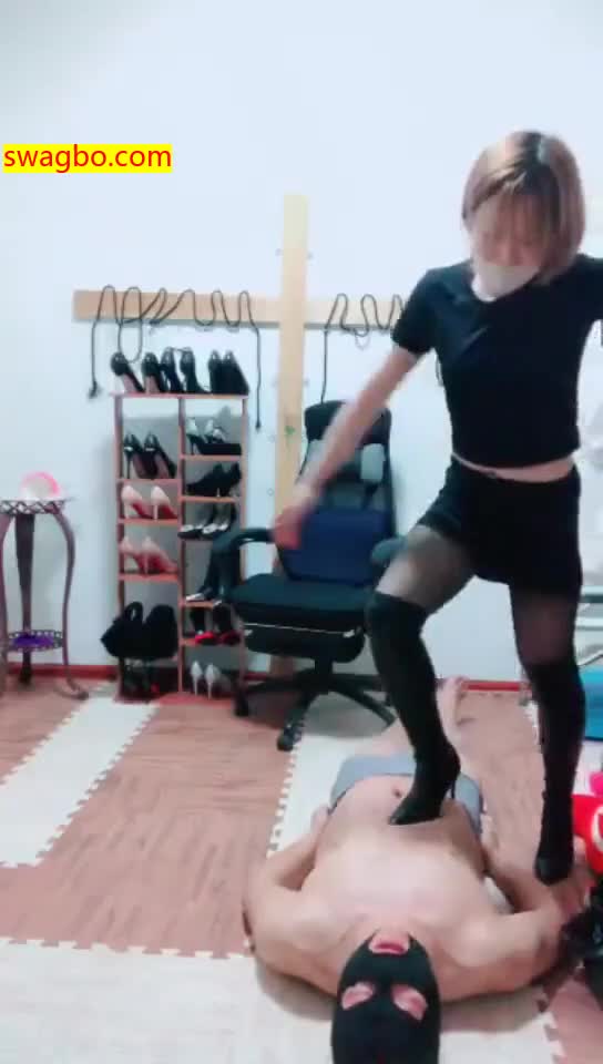 【冷颜女王】今天的贱狗太骚啦【44分钟】