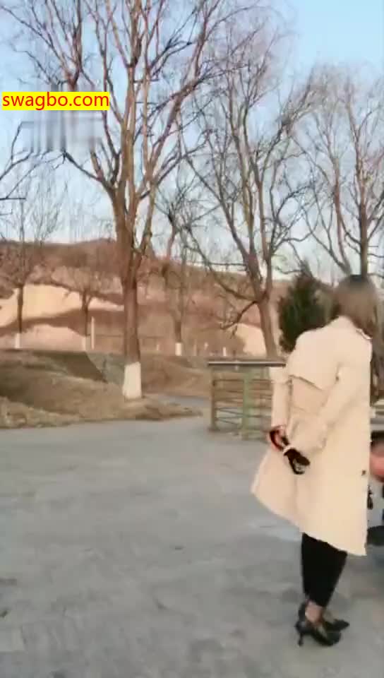 【桃子女王】户外暴力虐出轨男【30分钟】