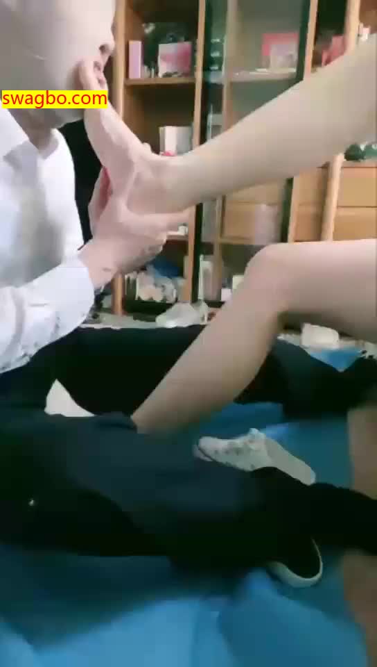 【薇薇临沂S】双调小母狗和足疗技师67分钟【77分钟】