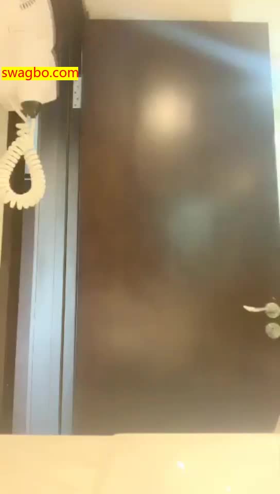 【歌迪丝S】母畜午休跑出来喝圣水【34分钟】【普清】