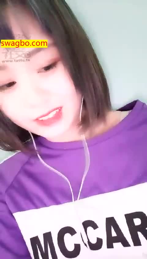 【48分】调教傻狗,恋足-00后冰冰女王_20181103214046