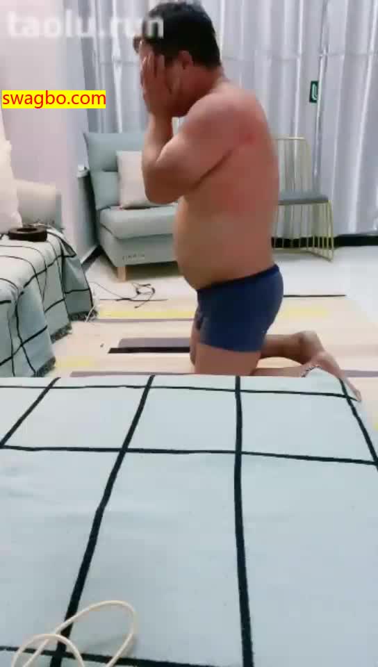 【美雅S】带素人闺蜜玩狗第一场【34分钟】【高清】