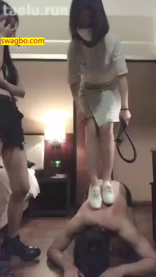【鸢葵S&酷奇S】双s调教狗废物不听话被摧残逃跑【20分钟】【高清】