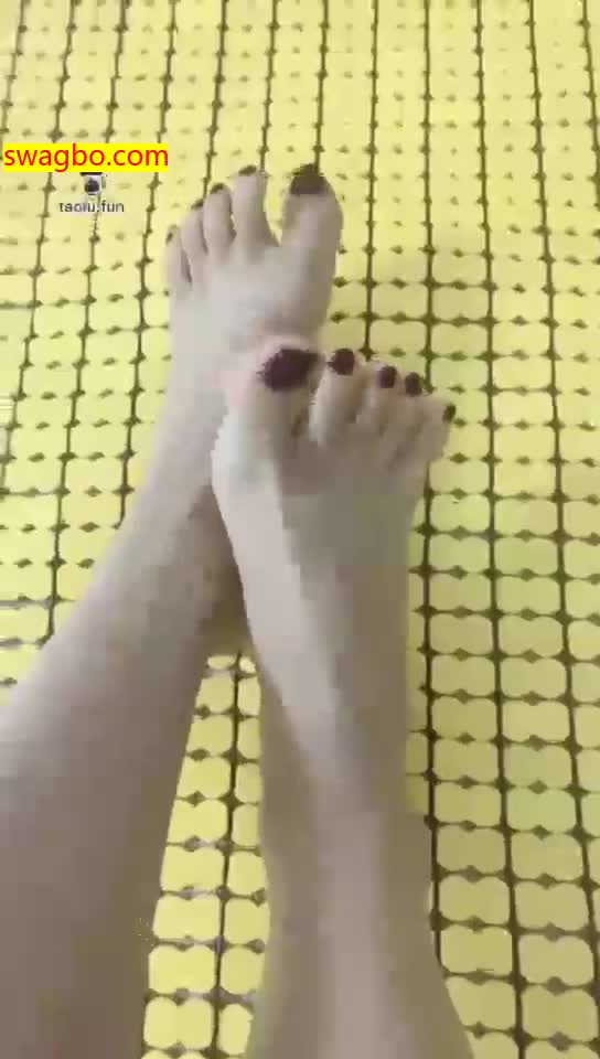 【歌迪丝S】第一视角裸足诱惑【33分钟】【高清】