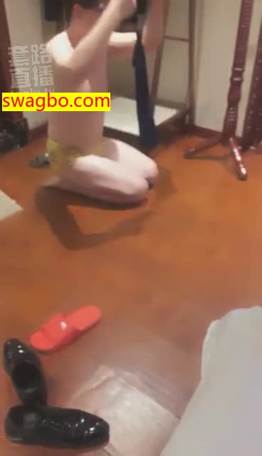 双S_真实帮木木闺蜜出气~狠虐出轨双女友_国民小腰