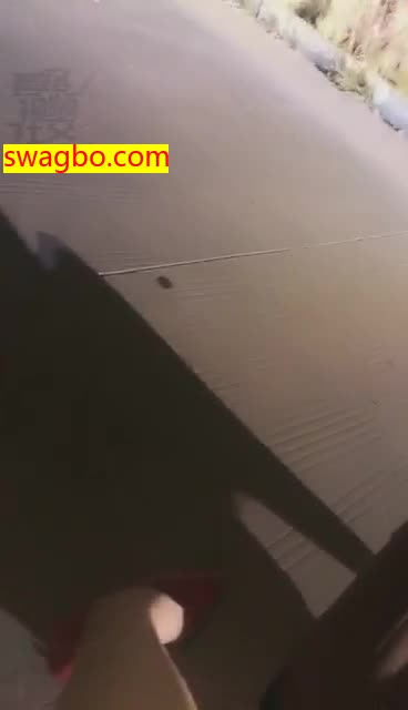 户外TJ爱宠SP跪舔口水玉足偶遇路人_妆主大大_20181005233200