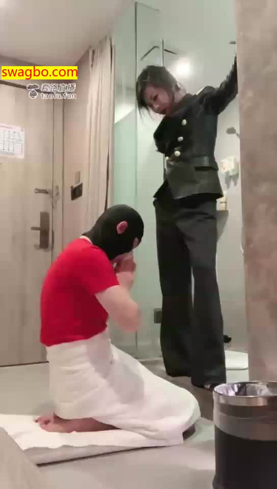 【歌迪丝S】深喉插破喉咙(全网最深)【22分钟】【标清】