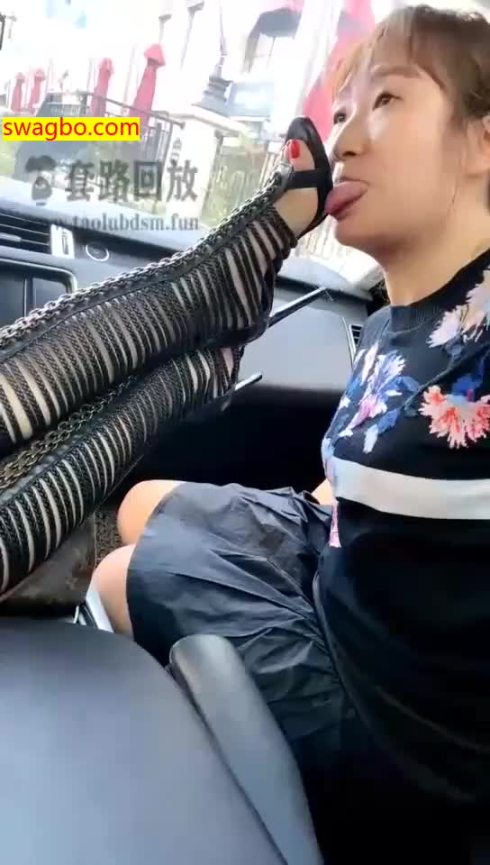 【歌迪丝s】路边,三婶清理鞋底【28分钟】