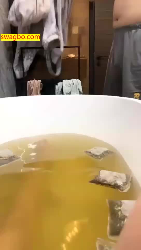 【蜜桃儿S】浴缸调教(10.17)(独家)【35分钟】