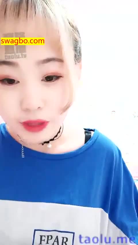 口水场和第一视角渔网袜控制贱狗撸射-00后冰冰女王_201812220243481