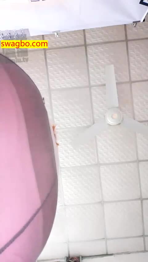 黑丝高跟鞋胯下犯贱_【00后晴晴女王】