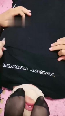 【沐月S】丝袜诱惑踩踏口水赏赐贱狗 bf19085