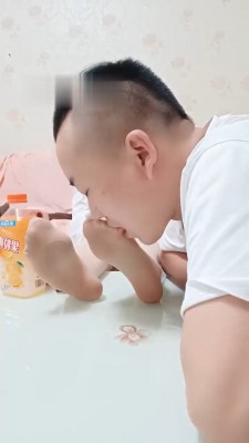 【心理学】开发美甲小姐姐恋足调 JS22100403