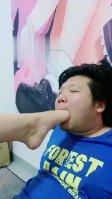 【婷婷】素人高跟裸足深喉专场 bf18703