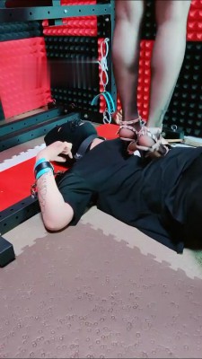 【媚娘】圈养狗笼里的废物狗 bf15049