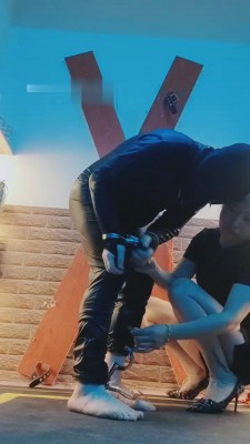 【东营天香百合】暴力惩罚跑骚狗 bf14075