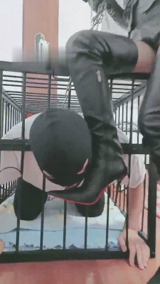 【执念】长靴女王暴力虐待 bf13858