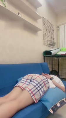 【蜜儿】开发可爱闺蜜做母狗【双视角版】 bf13585