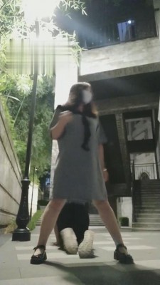 【月玖儿】深夜户外遛狗 bf13601