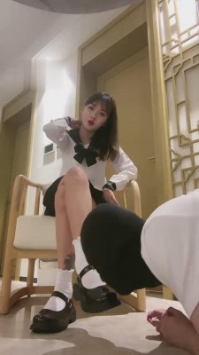 【路子】JK皮鞋白袜无情羞辱狗 bf13568