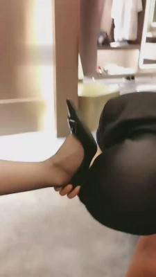 【简一】黑丝高跟文员调领导 bf13444