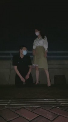 【禾末】御姐户外高跟羞辱路人 bf13348