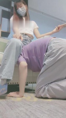 【妮蔻】原味棉袜踩踏羞辱 bf12940