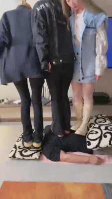 【二宝】3素人S暴力群调狗 bf12584