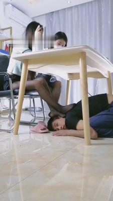 【傲柔】双S-桌下贱狗伺候 bf12469