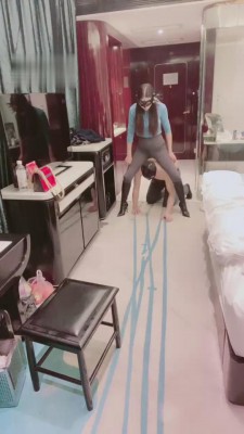 【诺曦】重度-暴打抢包狗 bf4187