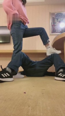 【悦主大人】脏运动鞋棉袜羞辱最贱畜生 bf3792