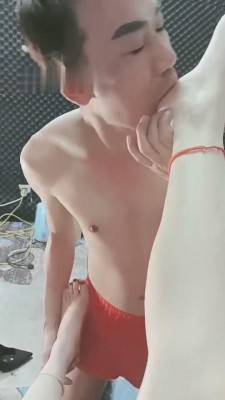 【高冷】暴力羞辱小奶狗 bf9026