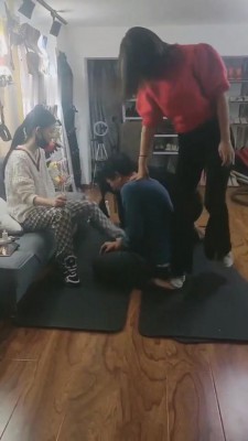 【傲柔】群调-3S暴打两只贱狗 bf7401