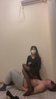 【灵猫】全体重高跟踩踏专场 bf6596