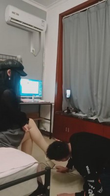 【刘二狗】暴力耳光踢裆专场 bf6091