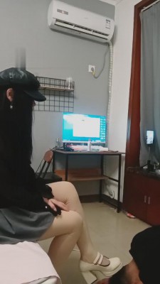 【刘二狗】暴力耳光踢裆专场 bf6091