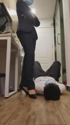 【梵高】翻车后续让御姐出气 bf6003