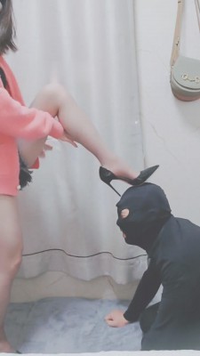 【灵竹】恋足高跟踩脸 bf10076