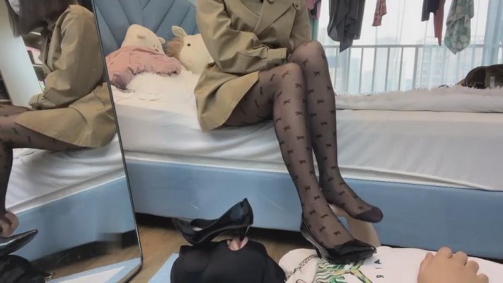 【雪主】黑丝美腿蹂躏脚垫 bf10007