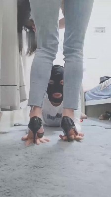 【灵竹】调教小奶狗-踩踏/耳光 bf10961