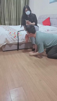 【重庆男神】素人小姐姐鞭打/踩踏专场 bf11497