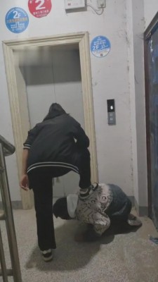 【最抗揍M】开发素人精神小妹虐打我 bf8044