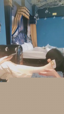 【冷心】坐脸/舔裸足/鞭打/滴蜡 bf8781