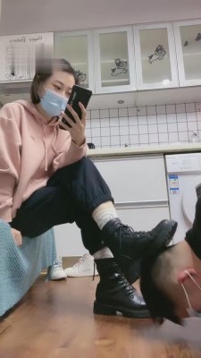 【Q月s】重度-滴蜡封嘴-恋足舔脚 bf4604