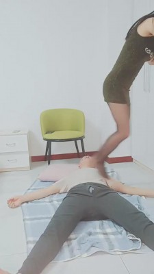 【思遇】精神小妹首次踢踹 bf4626