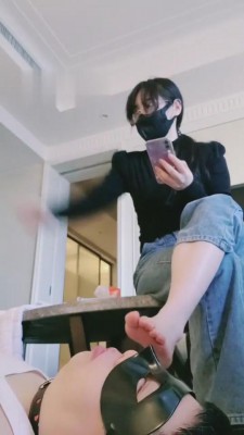 【维妮】双S-骑马窒息/耳光羞辱/虐乳踩食 bf5681