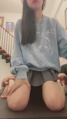 【香菜】新狗首次坐脸+圣水 bf5660