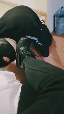 【广元女王】女神短靴原味棉袜羞辱 bf5545